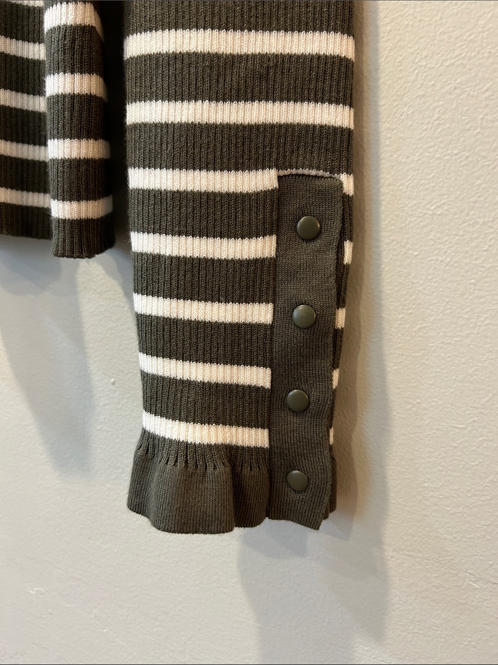 Bobeau Olive Green & White Striped Crew Sweater - Picture 3 of 5